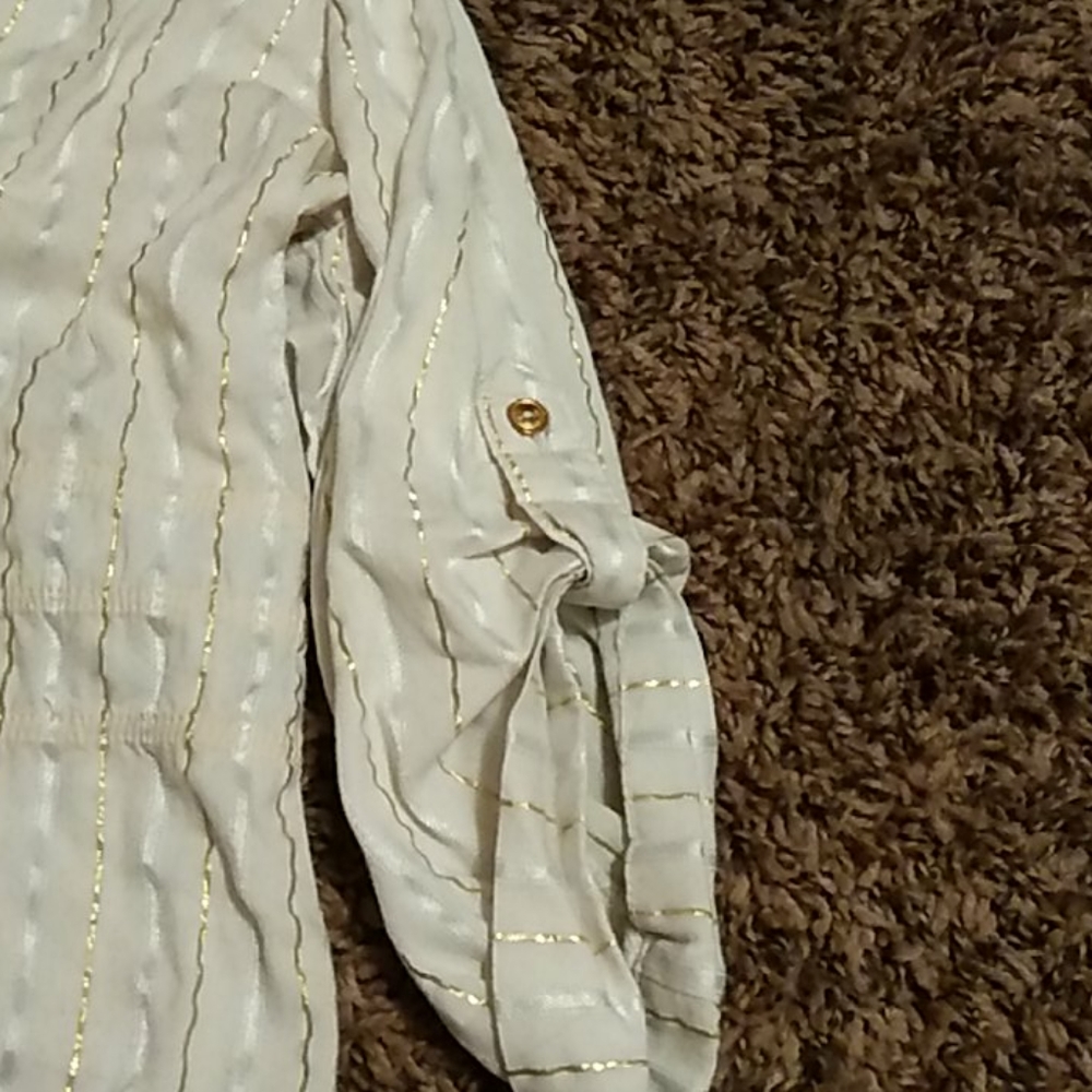 Button down shirt - Picture 3 of 3
